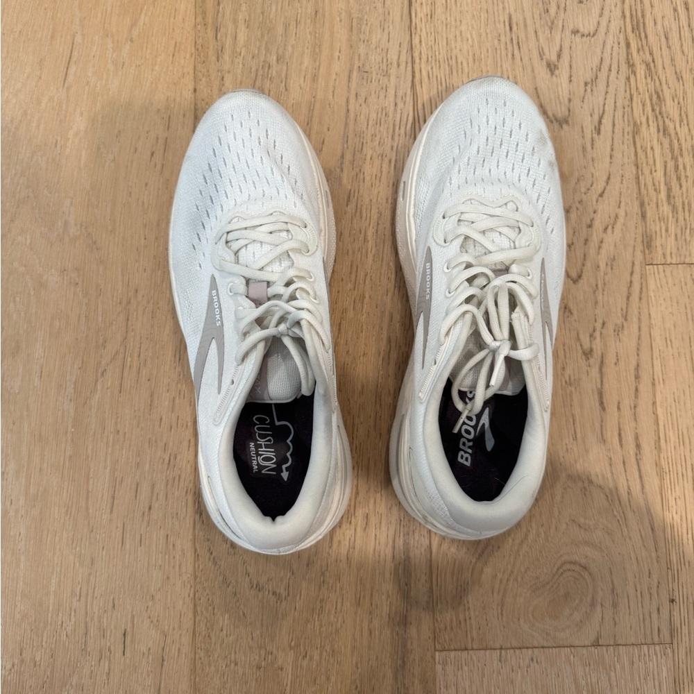 Brooks Ghost Max Cushion Neutral Running Shoes